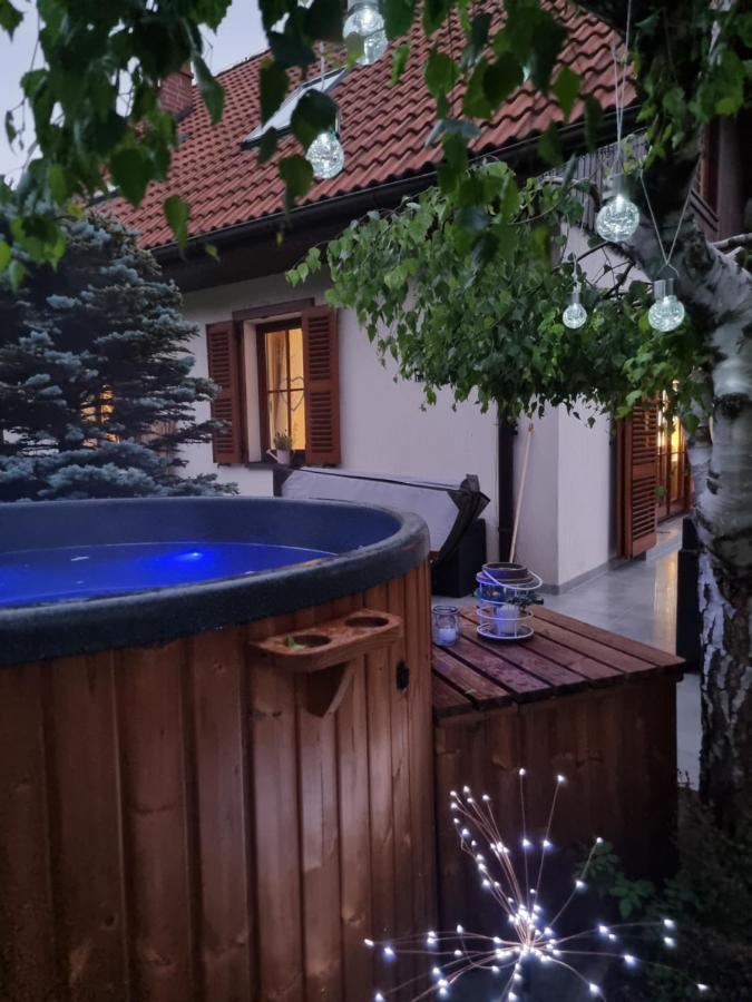 Naszjestwasz Villa Gorki Male  Exteriör bild